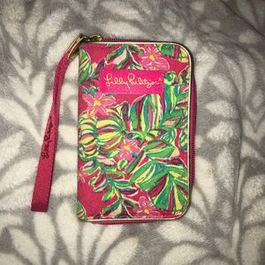 Lilly Pulitzer writer wallet